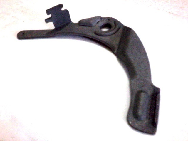 HASTE FIXACAO SAPATA K2700 LD (CHAPA) - Autovance
